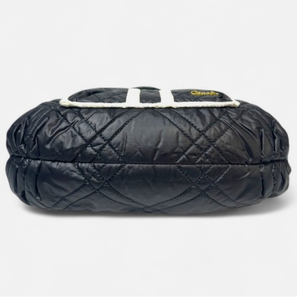 Coach Poppy Ski Bunny Black White Quilted Nylon Bag Purse Crossbody Vintage Y2K - Picture 3 of 12